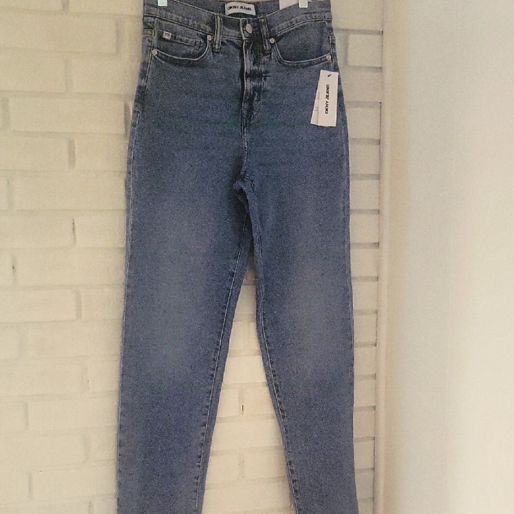 DKNY Women's Skinny Jeans in Light Blue